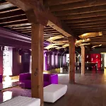 Af Pesquera Hotel