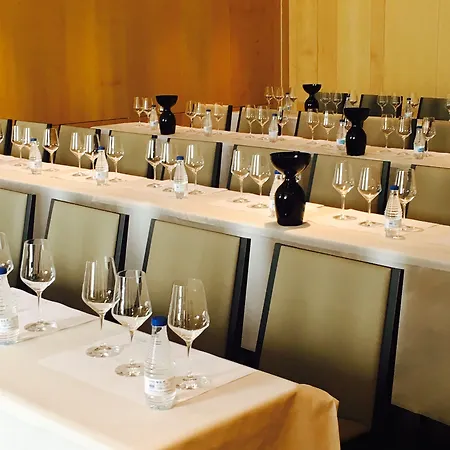 Af Pesquera Hotel 4*
