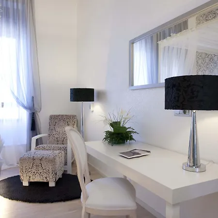 Af Pesquera Hotel
