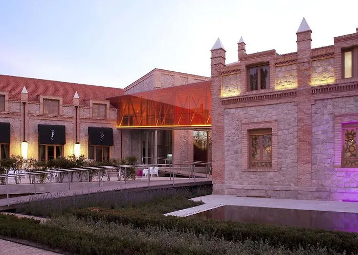 Af ペスケーラ 4* Peñafiel